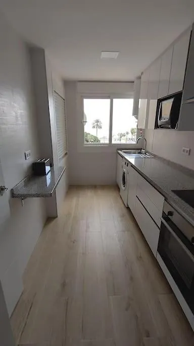 Precioso Apartamento Frente A La Playa Torre Del Mar