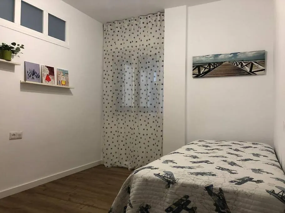 Apartmán Precioso Apartamento Frente A La Playa Torre Del Mar Španělsko