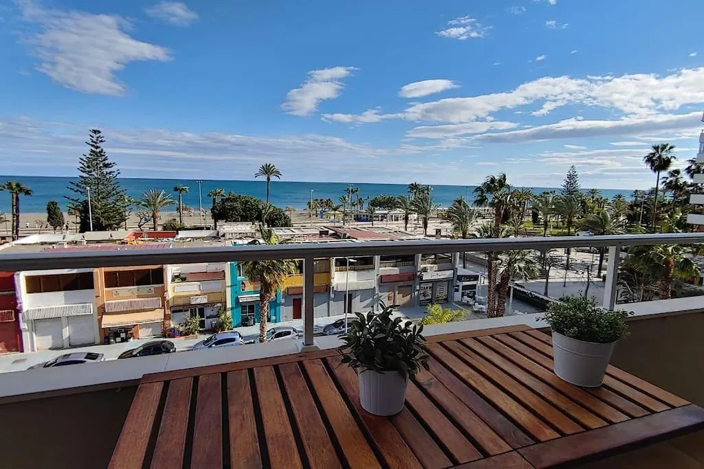 Precioso Apartamento Frente A La Playa Torre Del Mar
